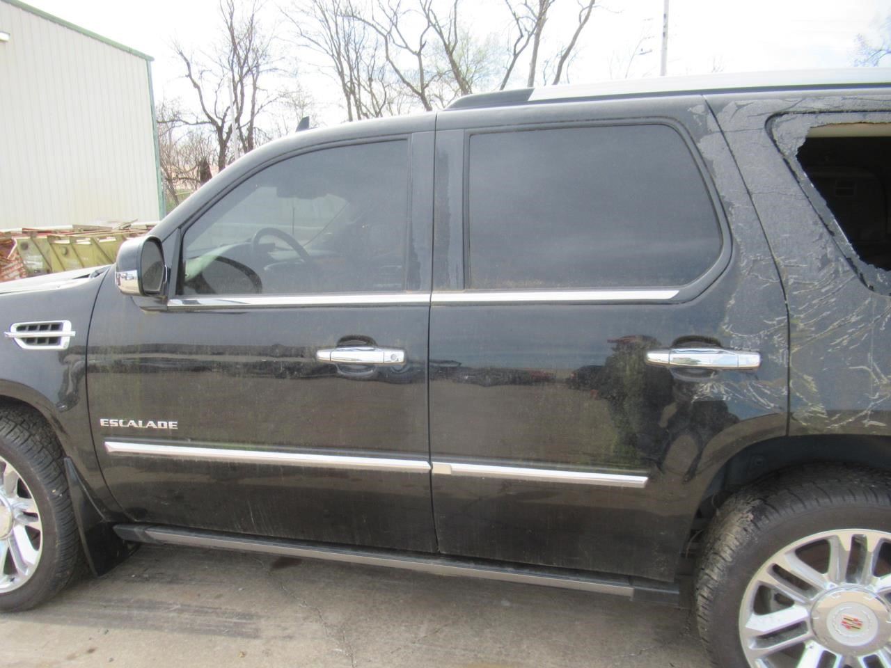 https://f005.backblazeb2.com/file/img-partshotlines-com/Inventory/OK54/Vehicle/36667_11.jpg