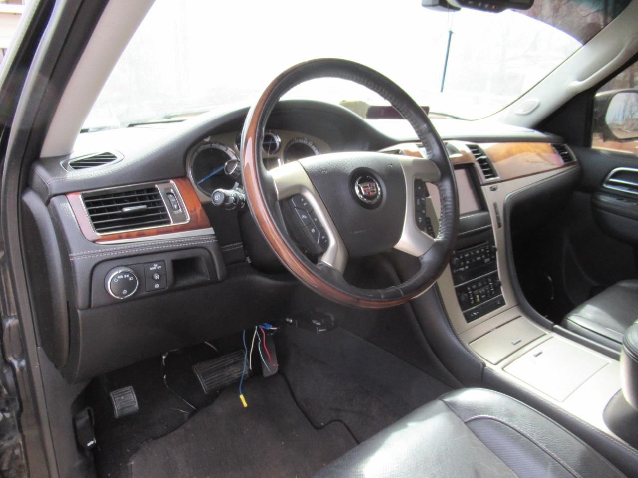 https://f005.backblazeb2.com/file/img-partshotlines-com/Inventory/OK54/Vehicle/36667_12.jpg