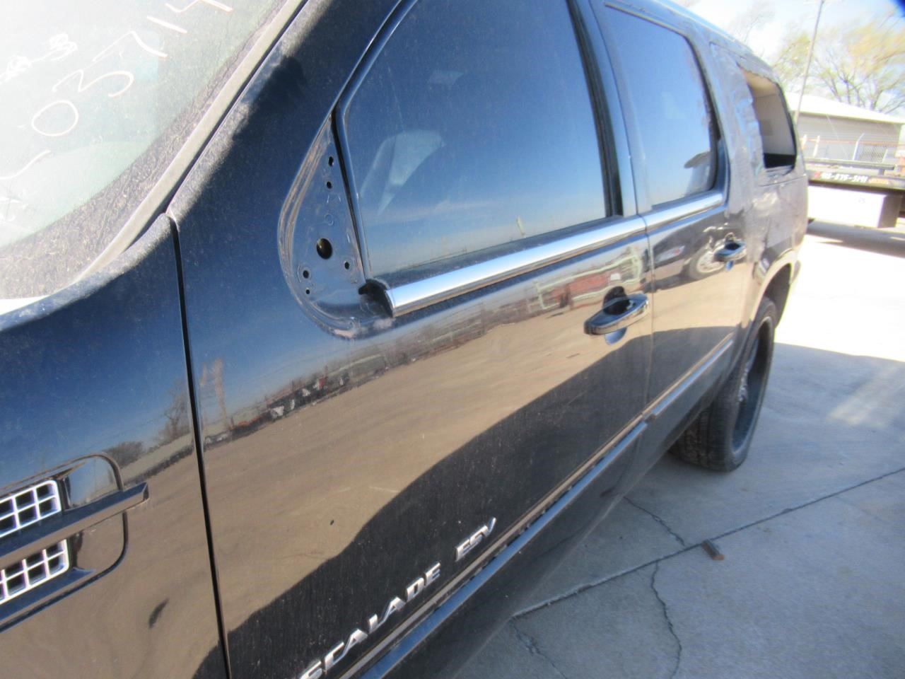 https://f005.backblazeb2.com/file/img-partshotlines-com/Inventory/OK54/Vehicle/36692_11.jpg