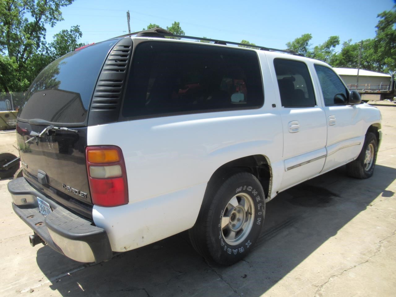 https://f005.backblazeb2.com/file/img-partshotlines-com/Inventory/OK54/Vehicle/36982_04.jpg