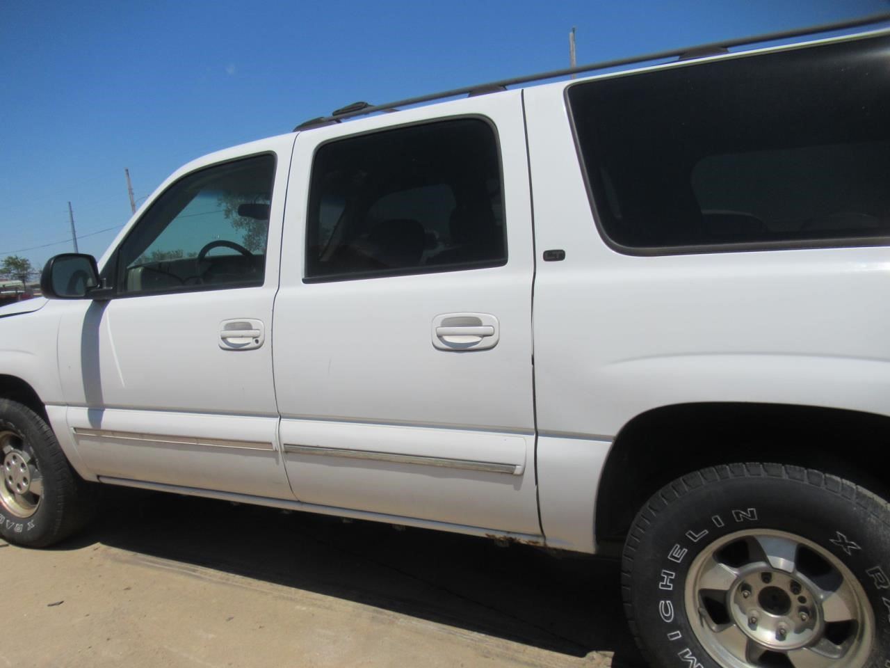 https://f005.backblazeb2.com/file/img-partshotlines-com/Inventory/OK54/Vehicle/36982_08.jpg