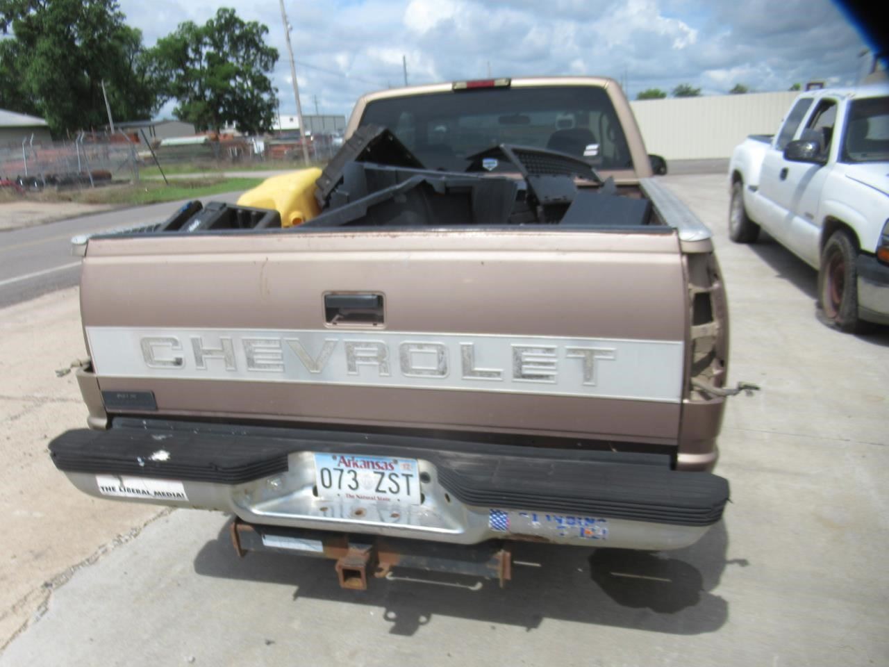 https://f005.backblazeb2.com/file/img-partshotlines-com/Inventory/OK54/Vehicle/37159_06.jpg