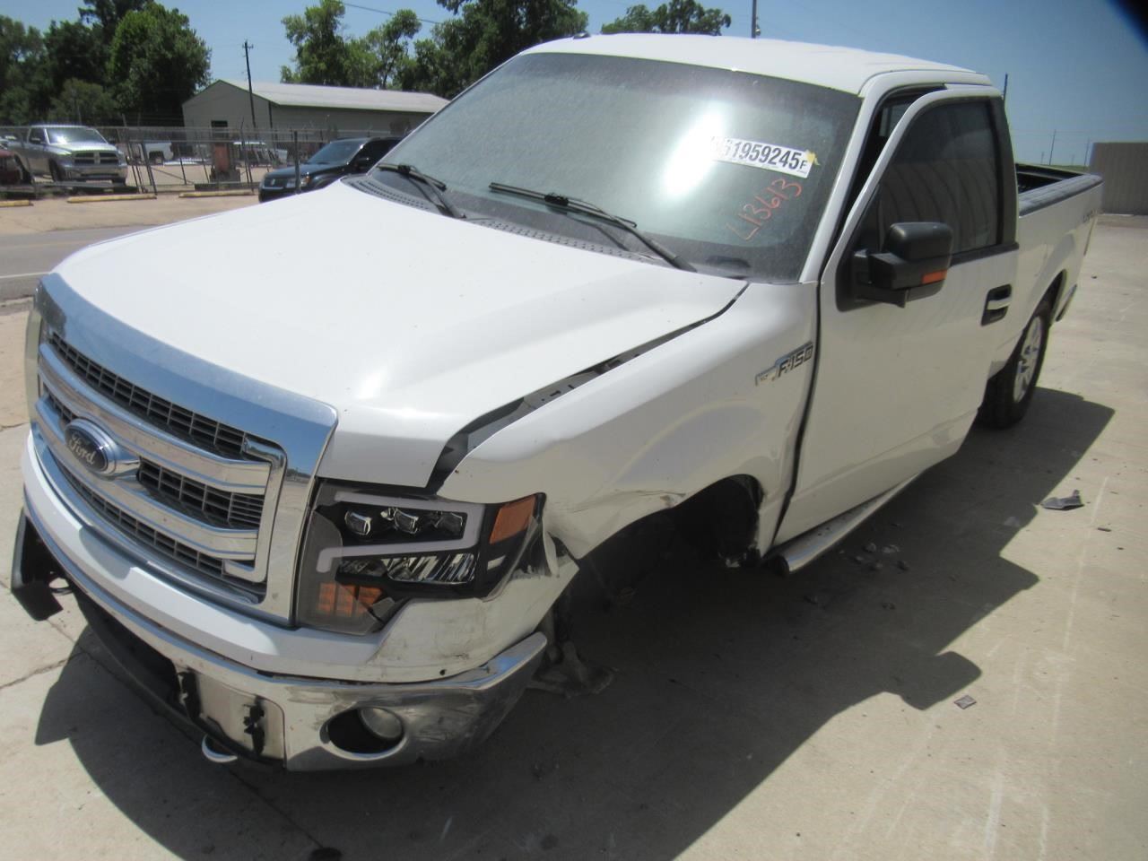 https://f005.backblazeb2.com/file/img-partshotlines-com/Inventory/OK54/Vehicle/37365_01.jpg
