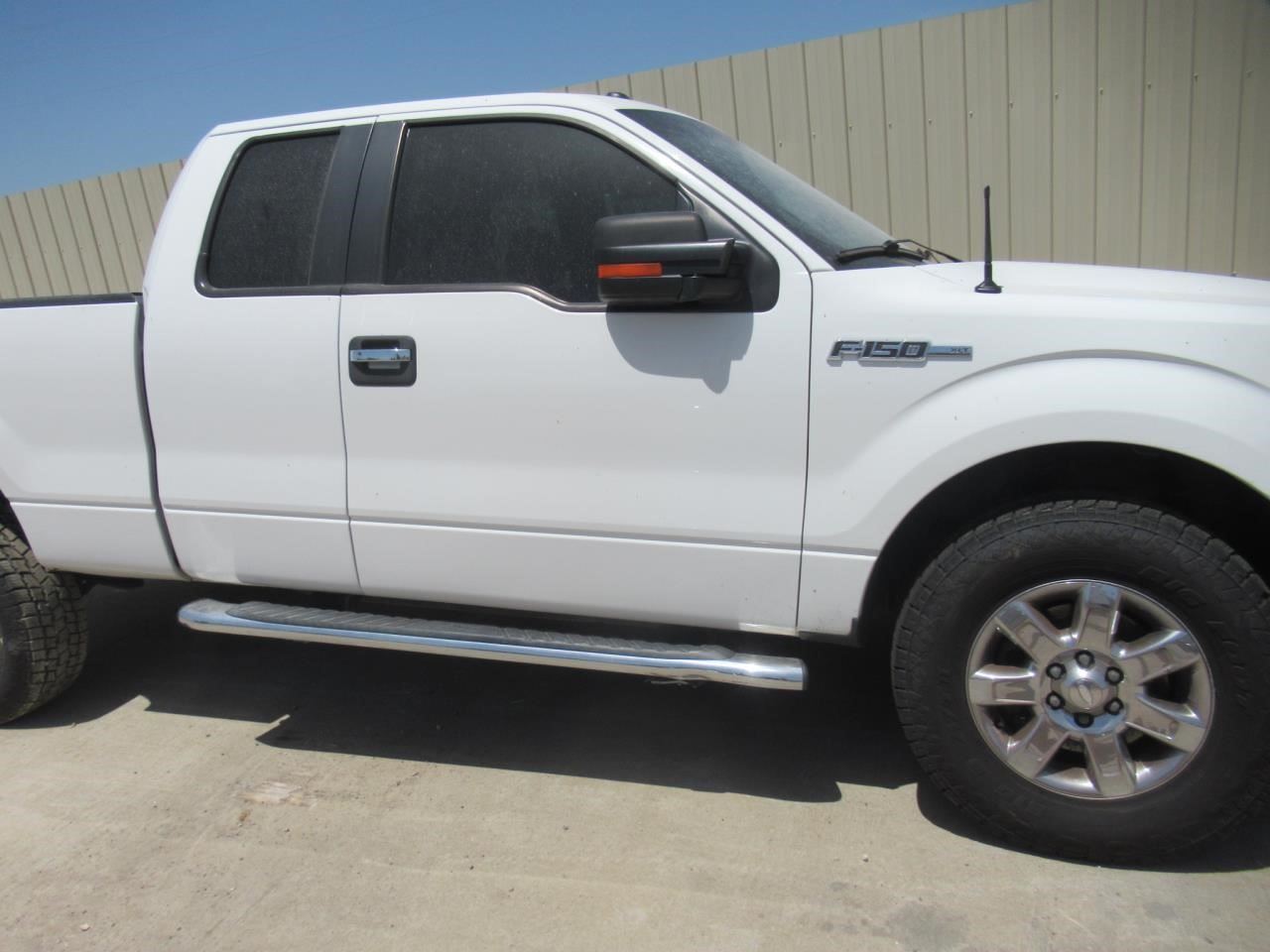 https://f005.backblazeb2.com/file/img-partshotlines-com/Inventory/OK54/Vehicle/37365_04.jpg