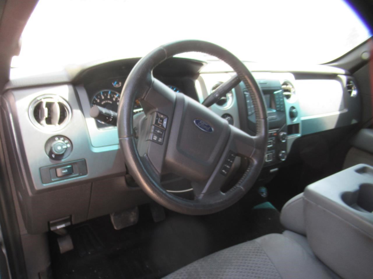 https://f005.backblazeb2.com/file/img-partshotlines-com/Inventory/OK54/Vehicle/37365_10.jpg