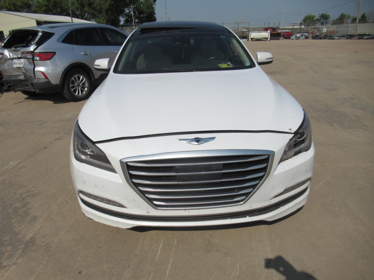 https://f005.backblazeb2.com/file/img-partshotlines-com/Inventory/OK54/Vehicle/37494_02.jpg
