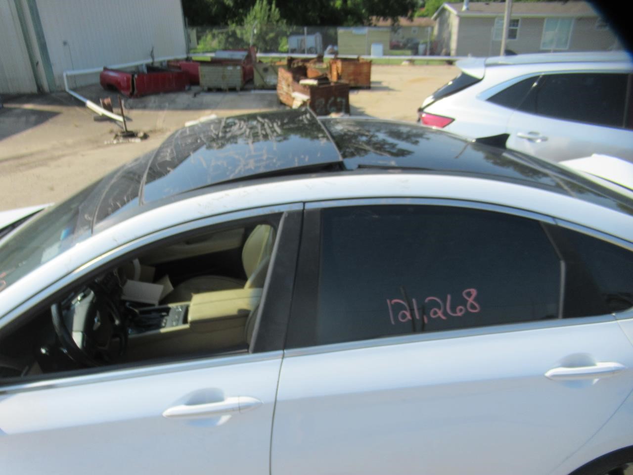 https://f005.backblazeb2.com/file/img-partshotlines-com/Inventory/OK54/Vehicle/37494_09.jpg