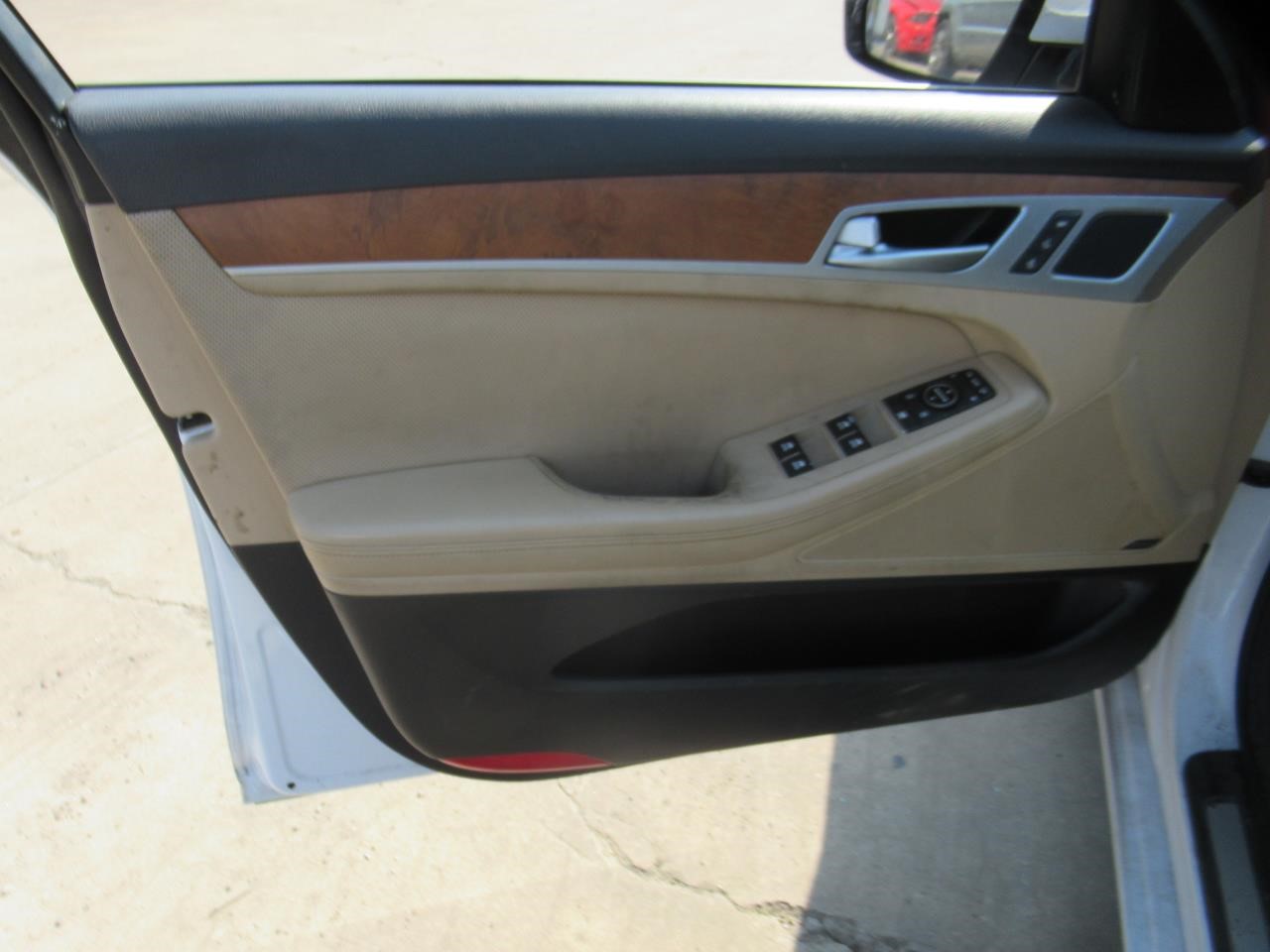 https://f005.backblazeb2.com/file/img-partshotlines-com/Inventory/OK54/Vehicle/37494_11.jpg
