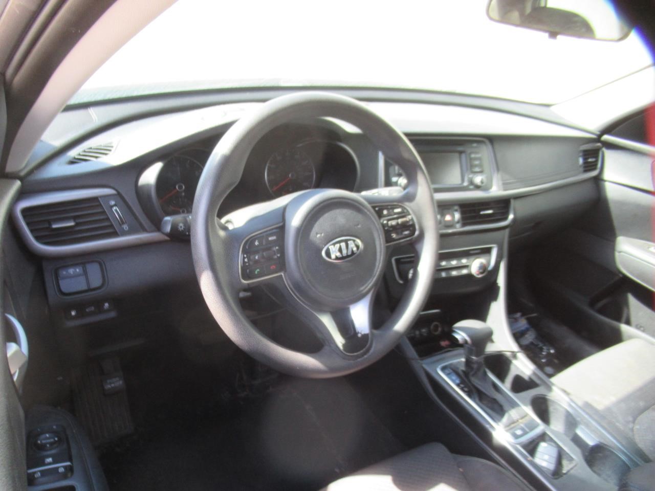 https://f005.backblazeb2.com/file/img-partshotlines-com/Inventory/OK54/Vehicle/37765_09.jpg