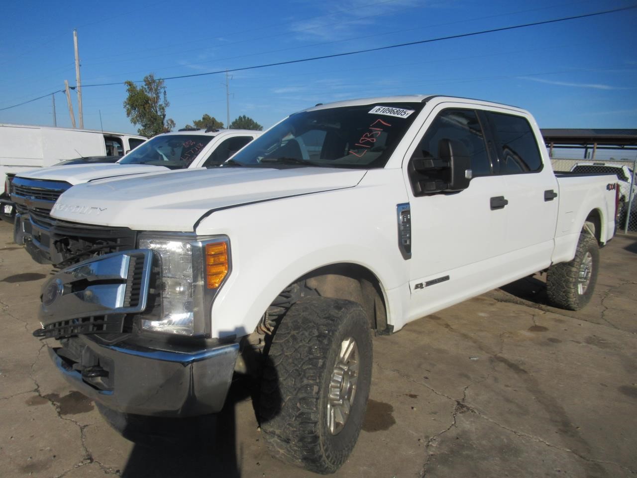 https://f005.backblazeb2.com/file/img-partshotlines-com/Inventory/OK54/Vehicle/37906_01.jpg