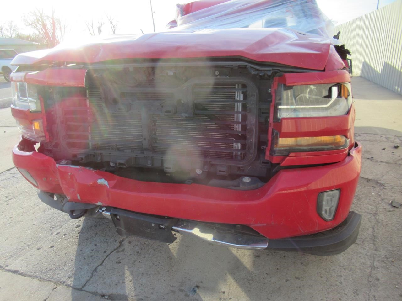Vehicle/38128_02.jpg