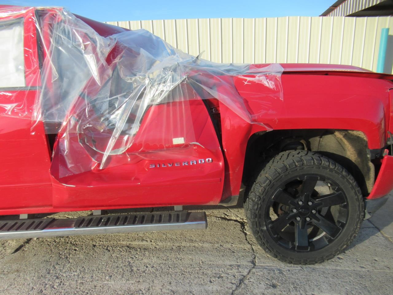 Vehicle/38128_04.jpg