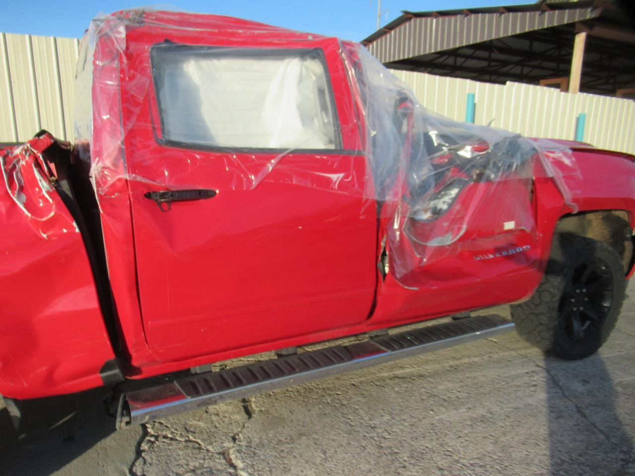 Vehicle/38128_05.jpg