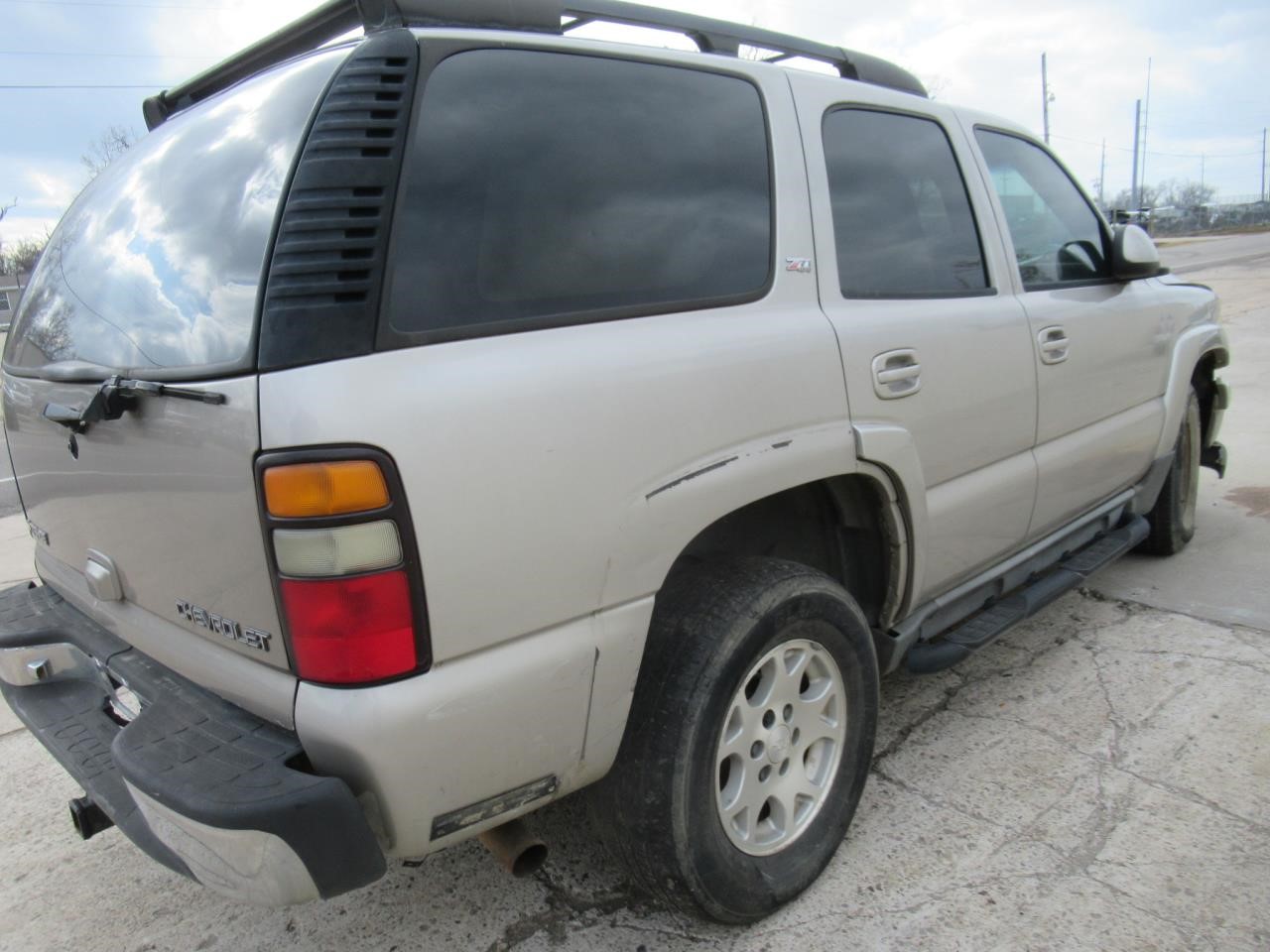 https://f005.backblazeb2.com/file/img-partshotlines-com/Inventory/OK54/Vehicle/38172_05.jpg