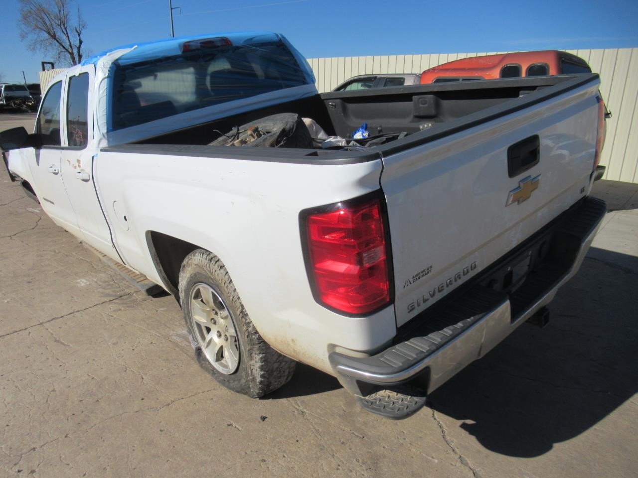 Vehicle/38258_08.jpg