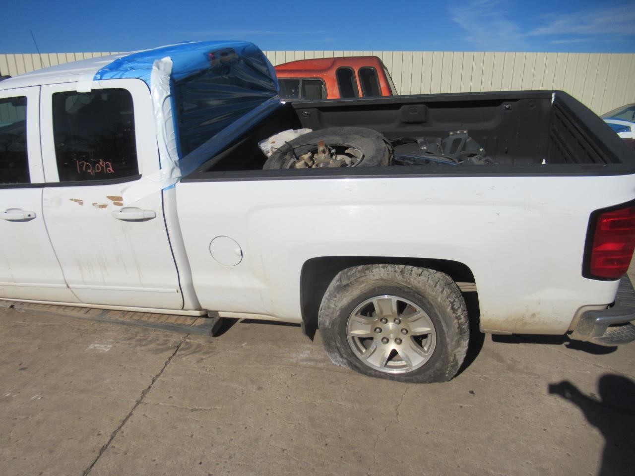 Vehicle/38258_09.jpg
