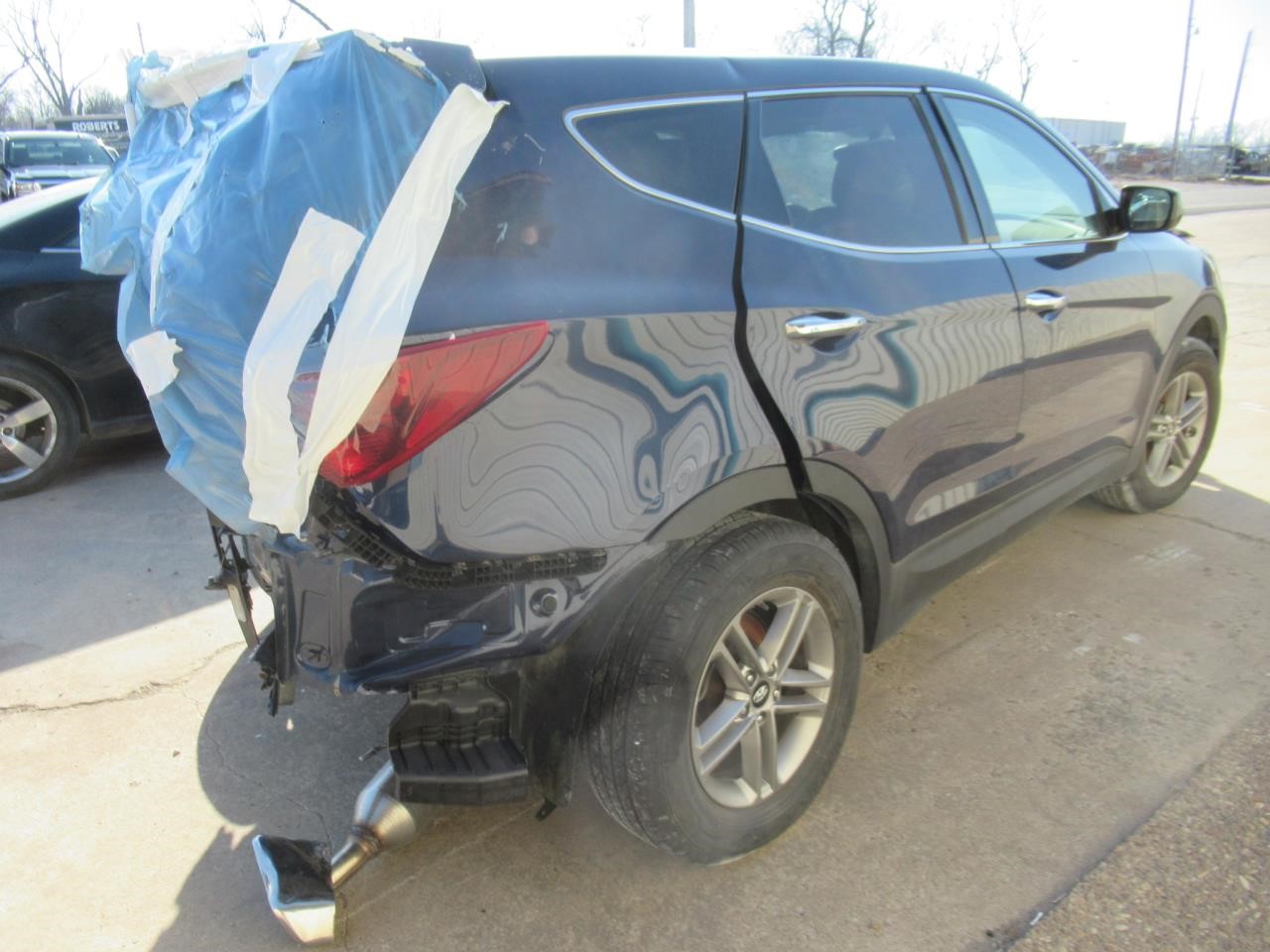 https://f005.backblazeb2.com/file/img-partshotlines-com/Inventory/OK54/Vehicle/38305_02.jpg