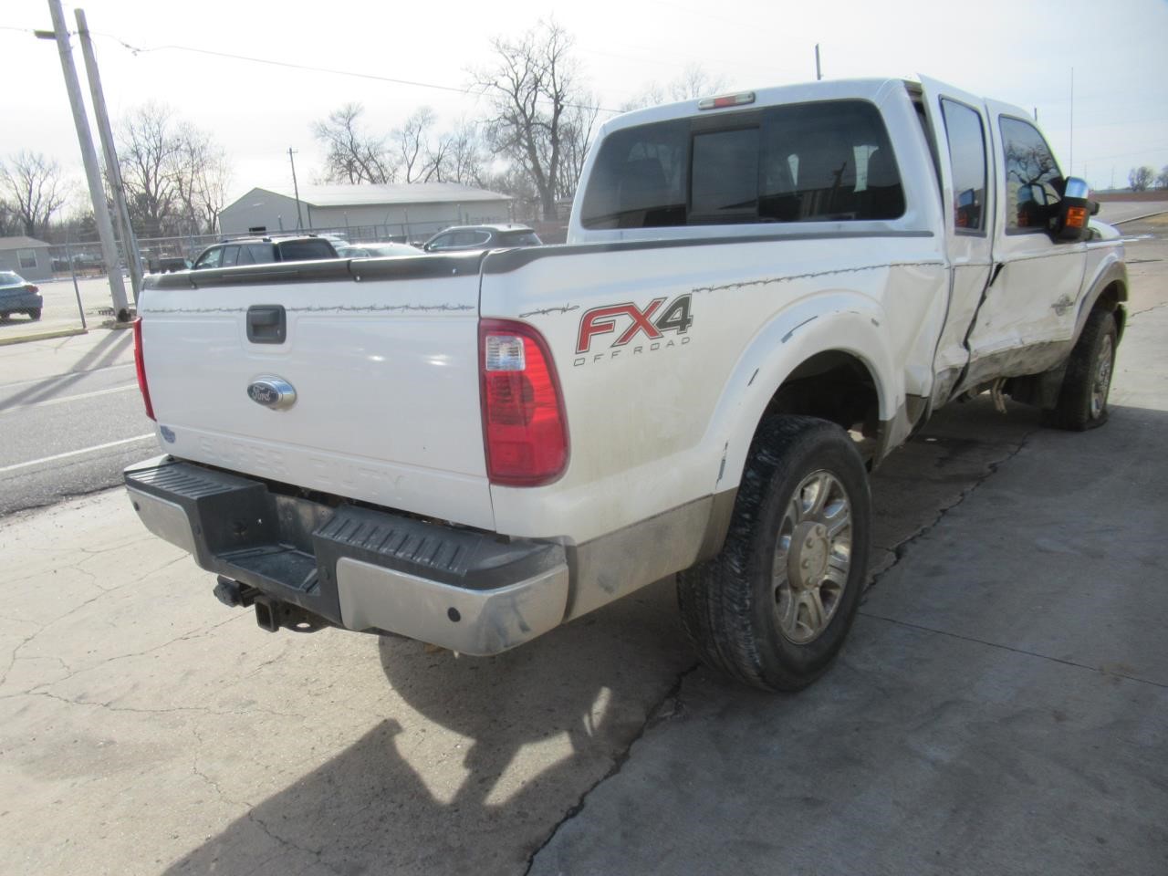 https://f005.backblazeb2.com/file/img-partshotlines-com/Inventory/OK54/Vehicle/38317_07.jpg