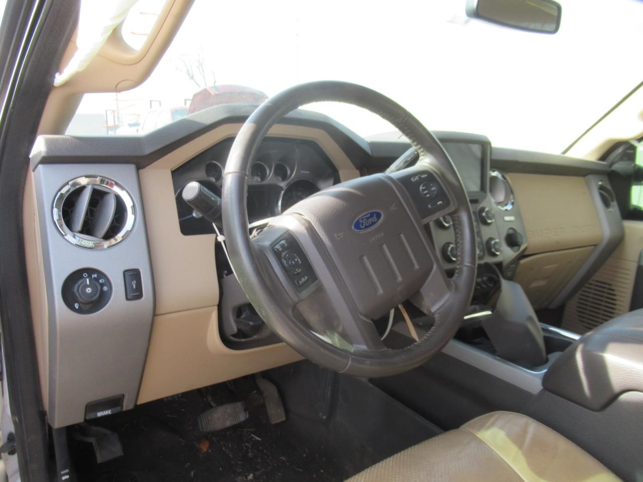 https://f005.backblazeb2.com/file/img-partshotlines-com/Inventory/OK54/Vehicle/38317_12.jpg
