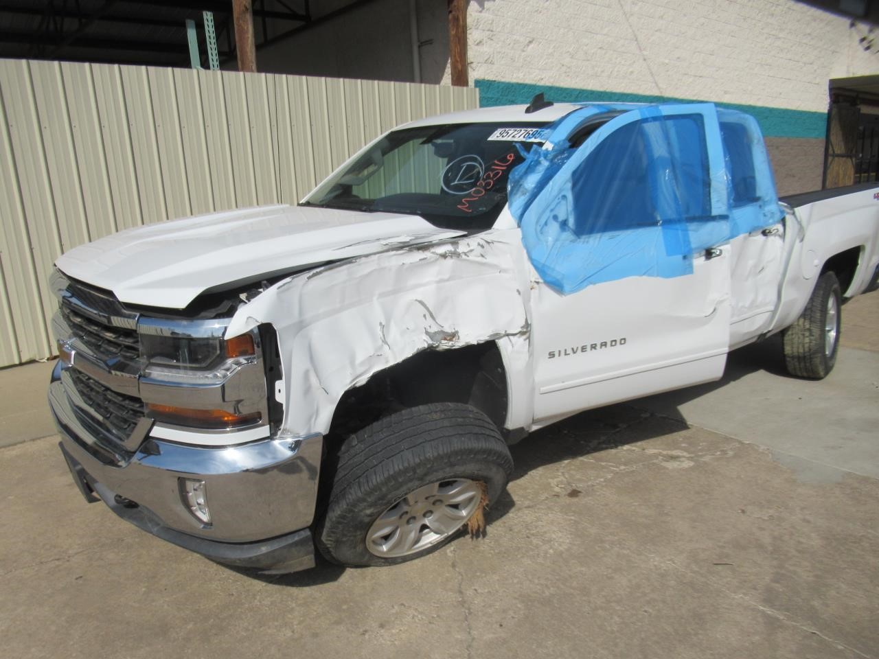 Vehicle/38588_01.jpg