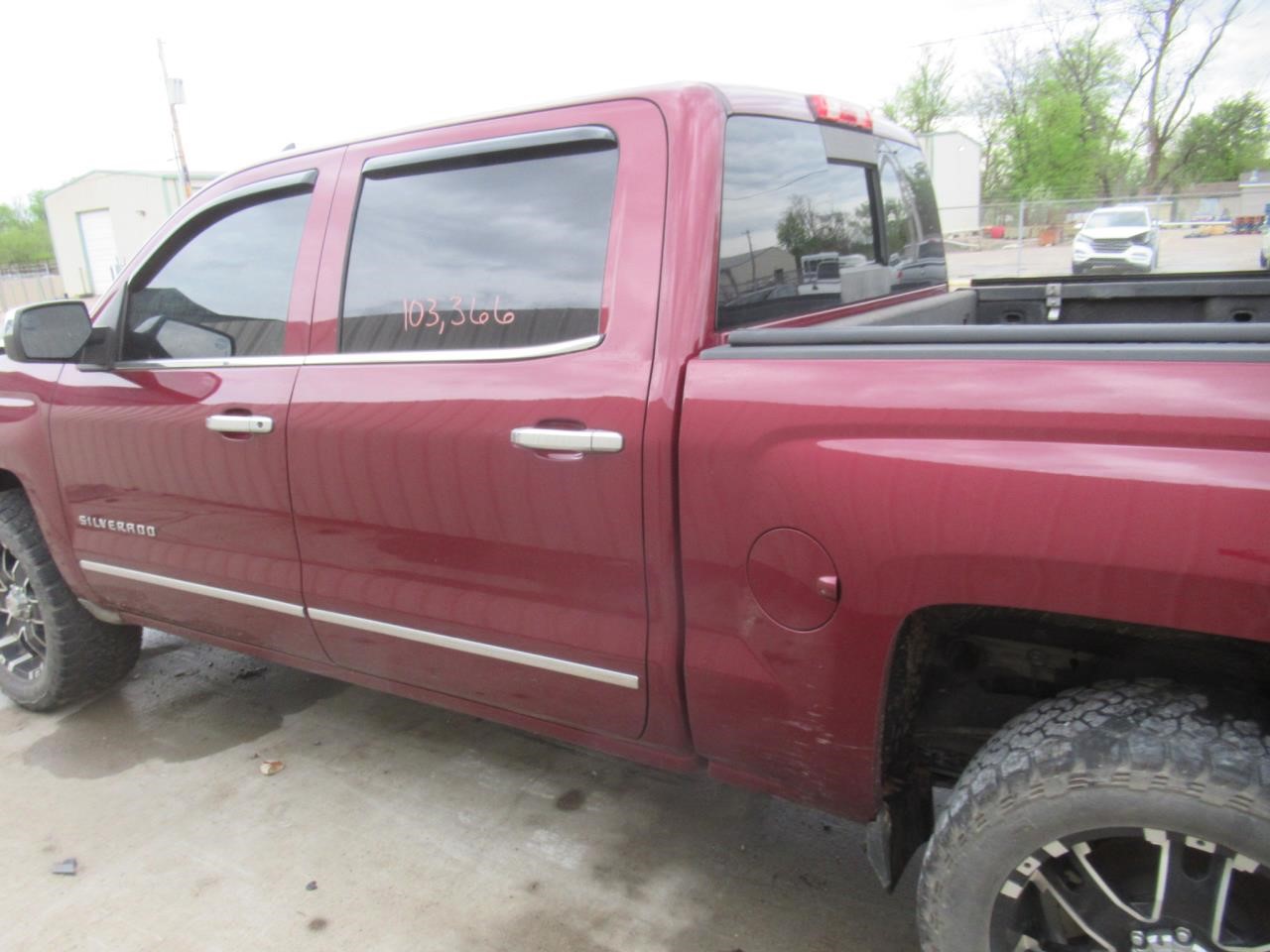 Vehicle/38687_08.jpg