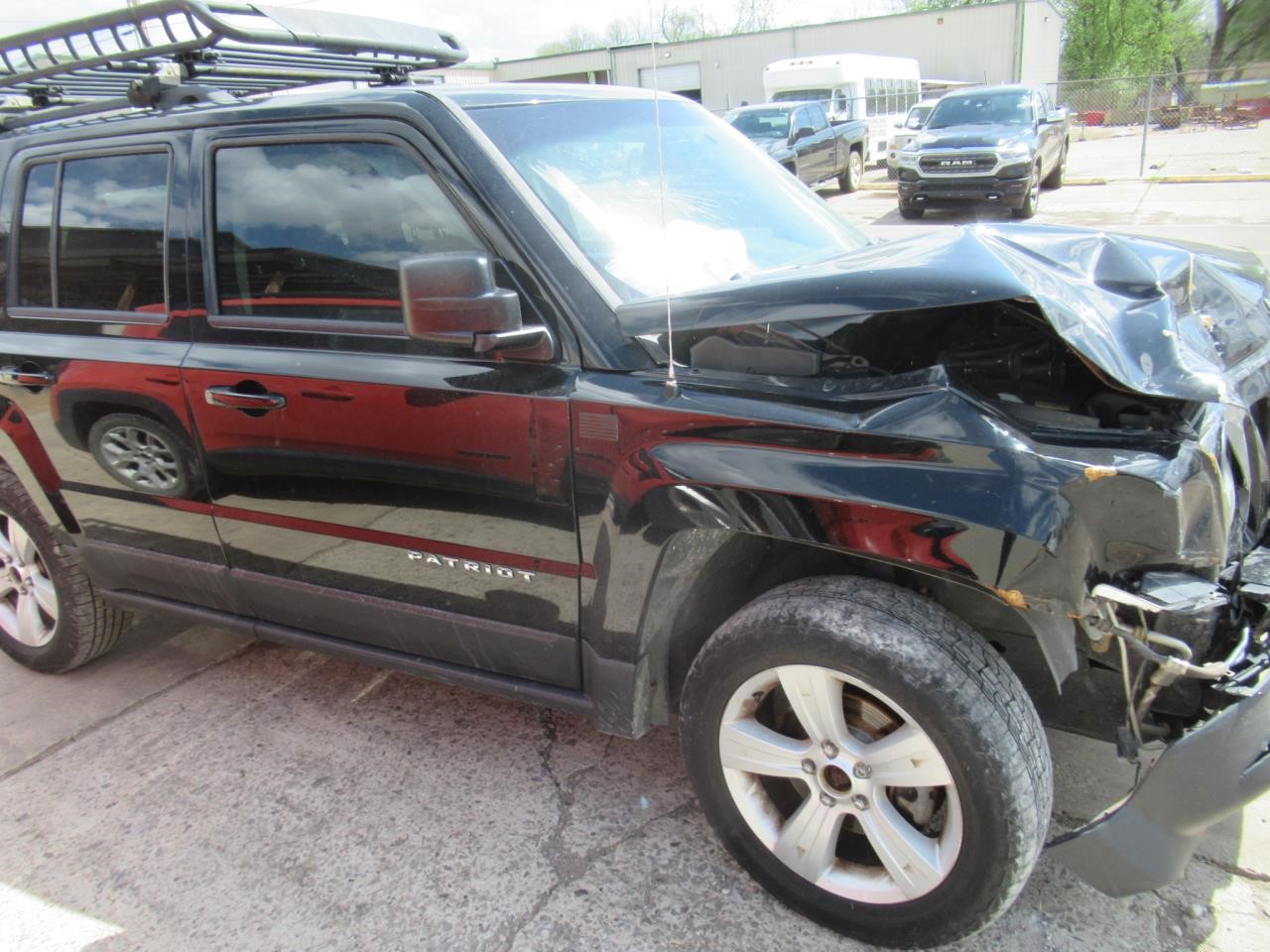 https://f005.backblazeb2.com/file/img-partshotlines-com/Inventory/OK54/Vehicle/38692_04.jpg