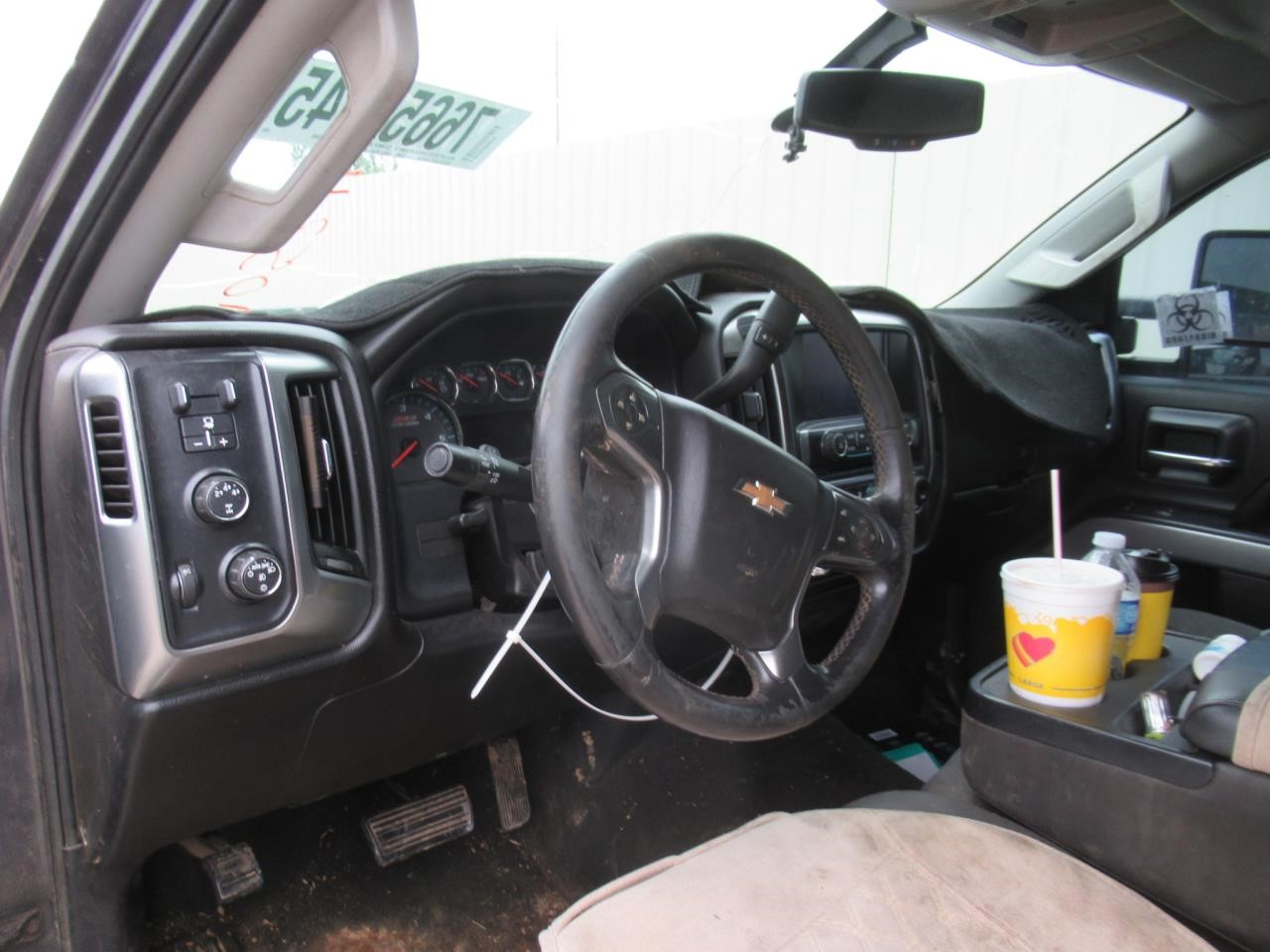 https://f005.backblazeb2.com/file/img-partshotlines-com/Inventory/OK54/Vehicle/38747_11.jpg