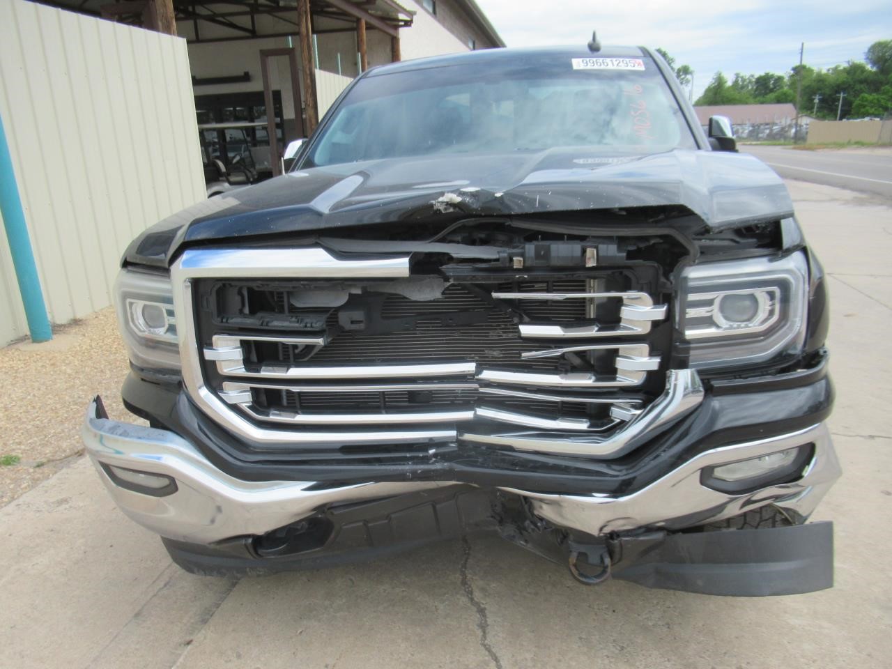 Vehicle/38772_02.jpg