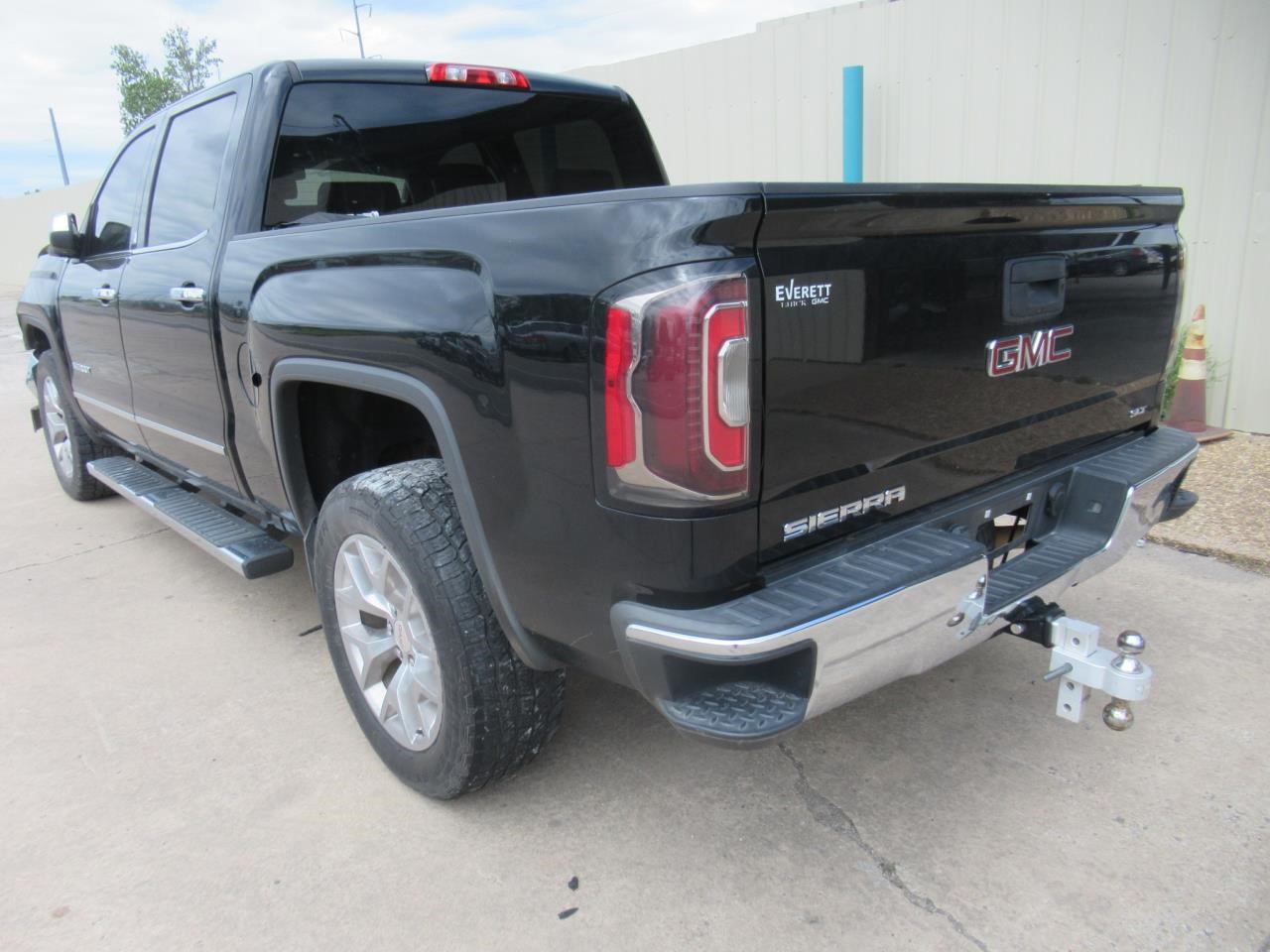 Vehicle/38772_08.jpg