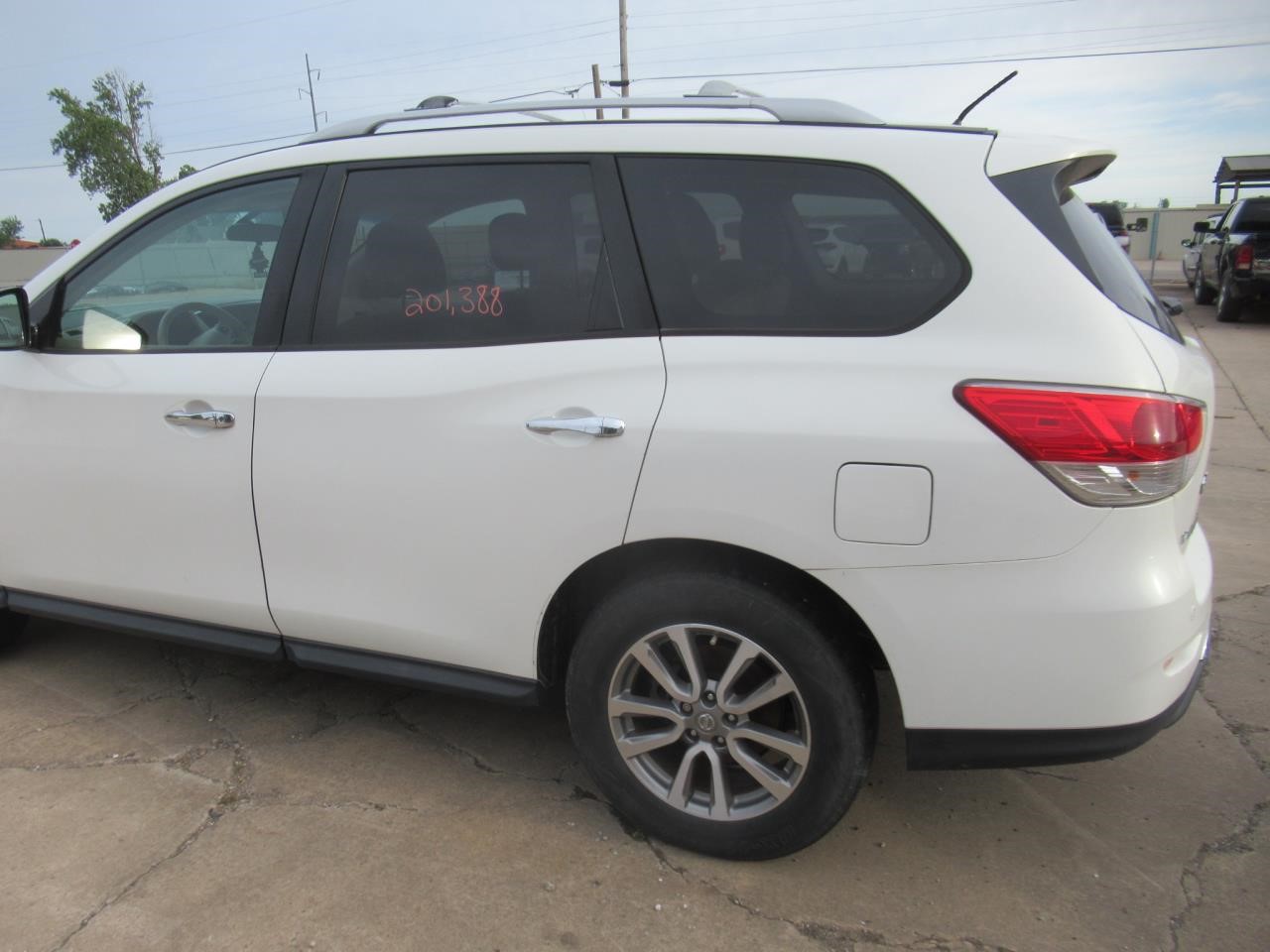 https://f005.backblazeb2.com/file/img-partshotlines-com/Inventory/OK54/Vehicle/38822_08.jpg