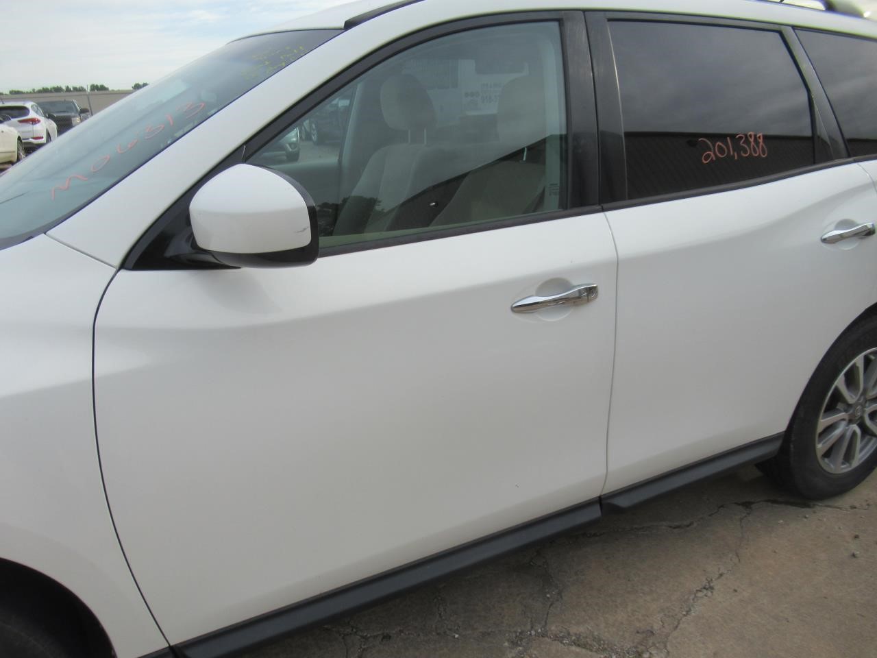 https://f005.backblazeb2.com/file/img-partshotlines-com/Inventory/OK54/Vehicle/38822_09.jpg