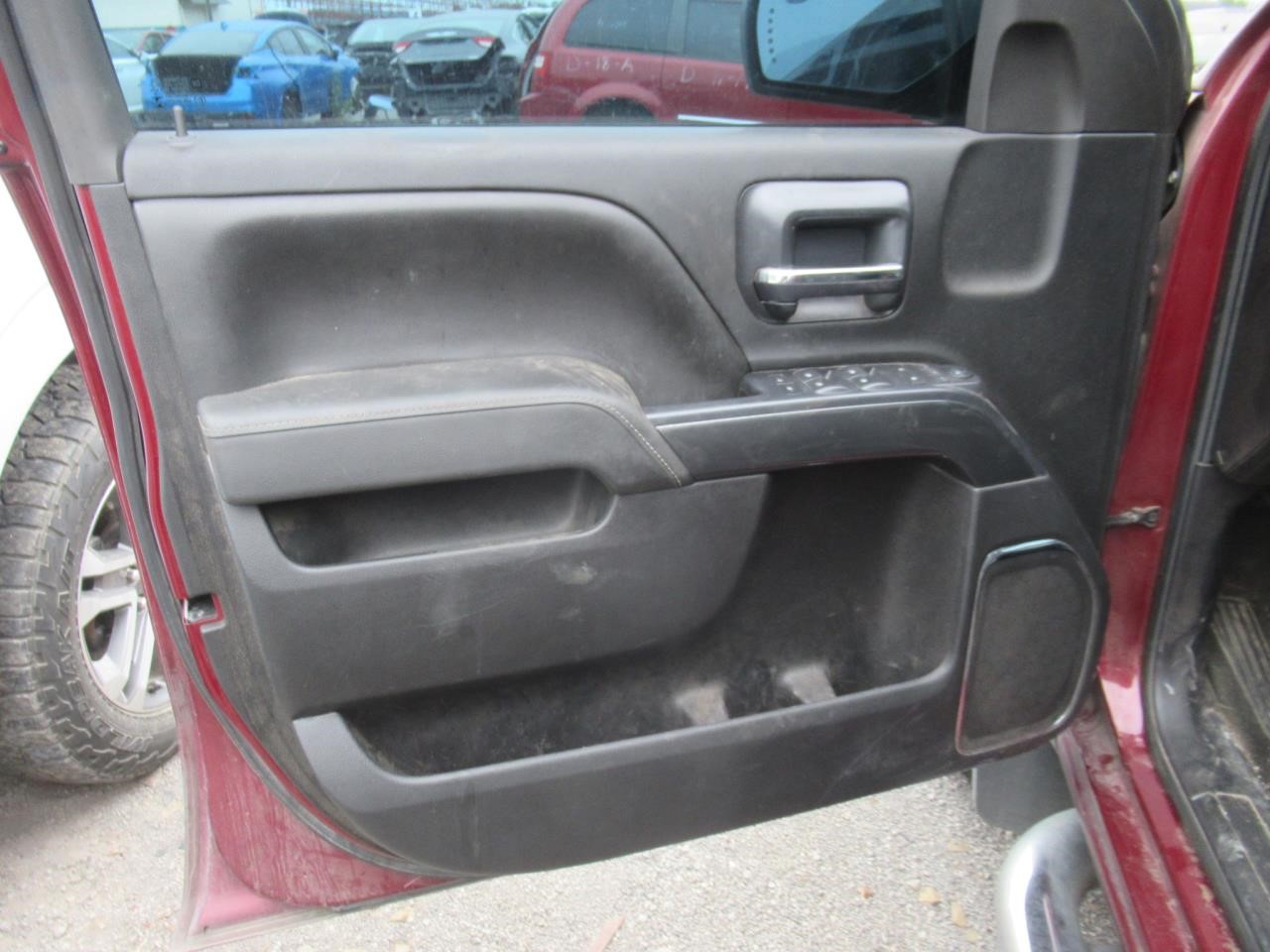 Vehicle/38845_12.jpg