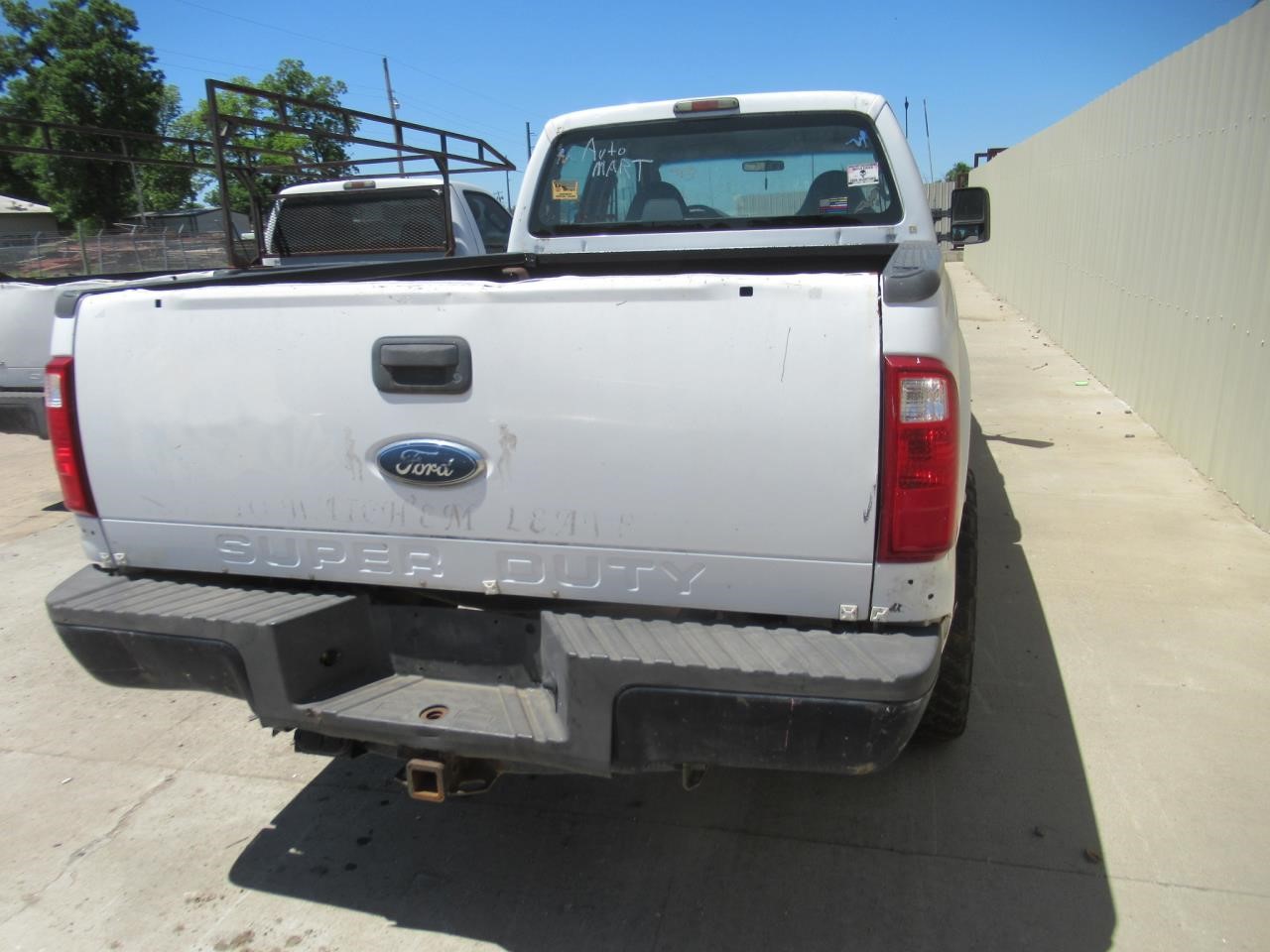 https://f005.backblazeb2.com/file/img-partshotlines-com/Inventory/OK54/Vehicle/38851_06.jpg