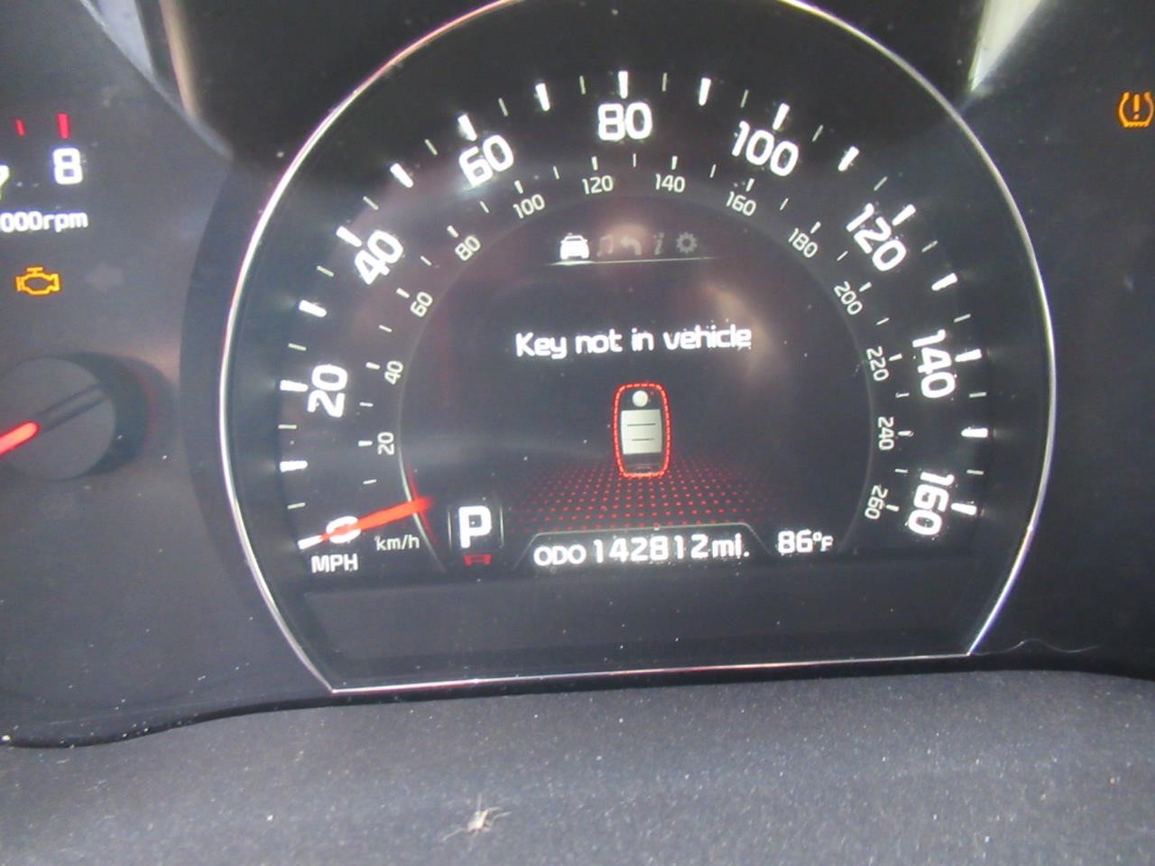 https://f005.backblazeb2.com/file/img-partshotlines-com/Inventory/OK54/Vehicle/38889_13.jpg