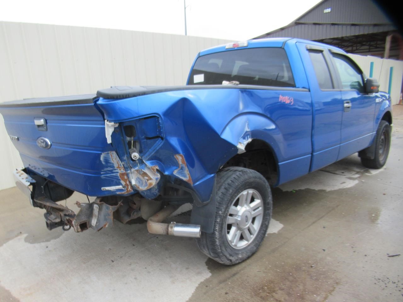 https://f005.backblazeb2.com/file/img-partshotlines-com/Inventory/OK54/Vehicle/38966_05.jpg