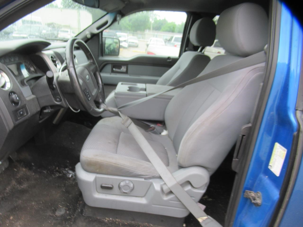 https://f005.backblazeb2.com/file/img-partshotlines-com/Inventory/OK54/Vehicle/38966_10.jpg