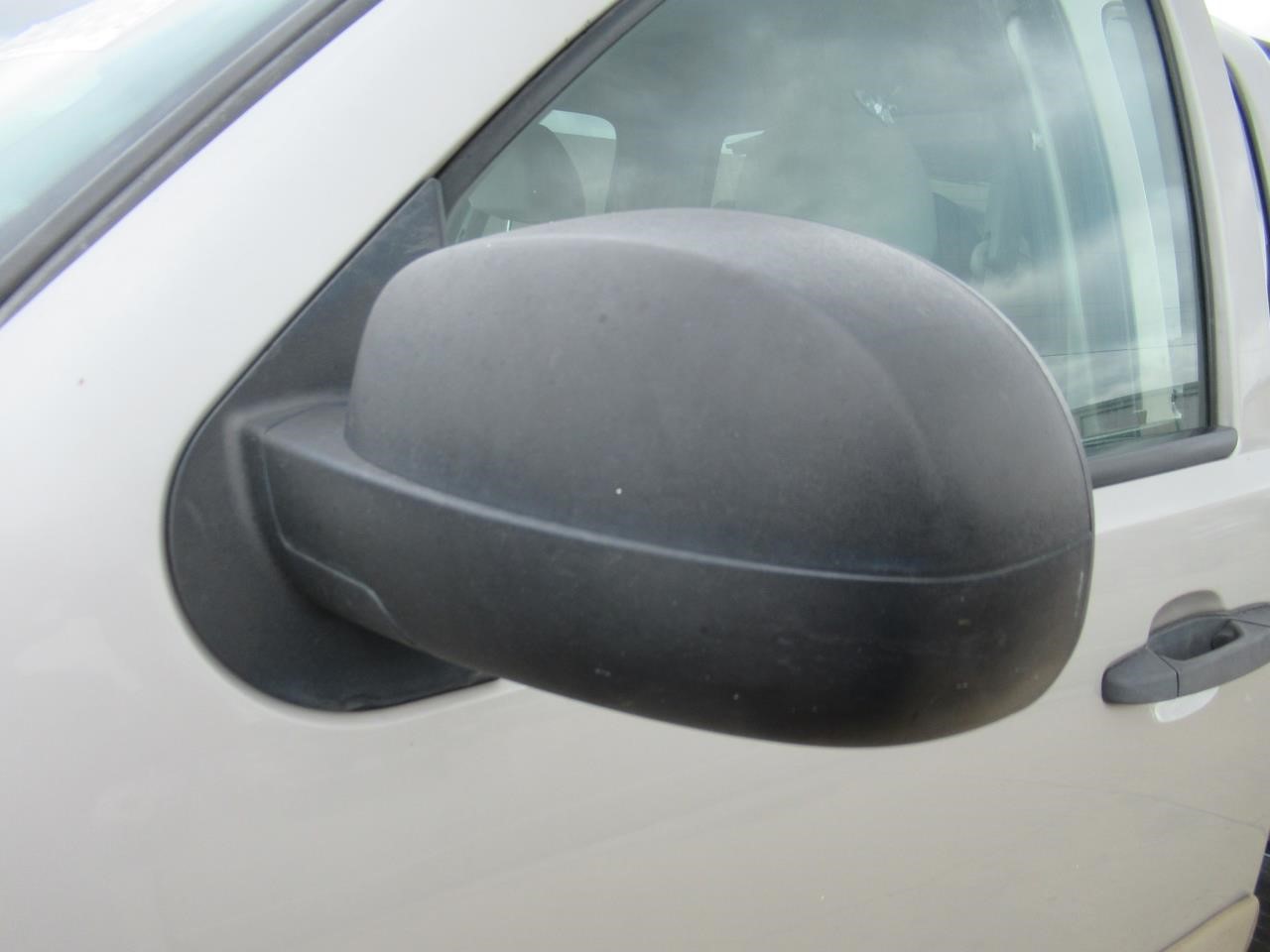 https://f005.backblazeb2.com/file/img-partshotlines-com/Inventory/OK54/Vehicle/38968_11.jpg