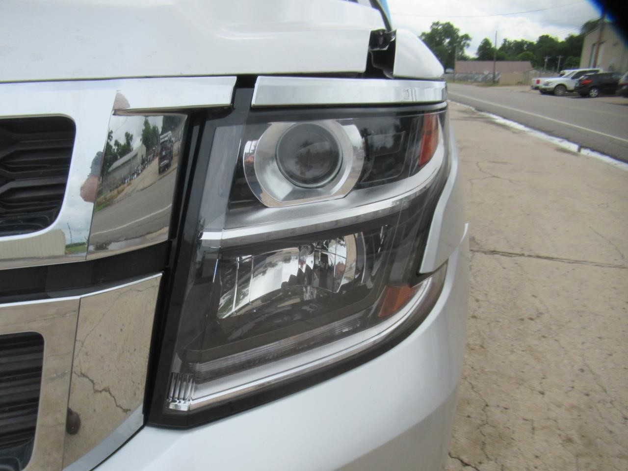 Vehicle/38969_03.jpg