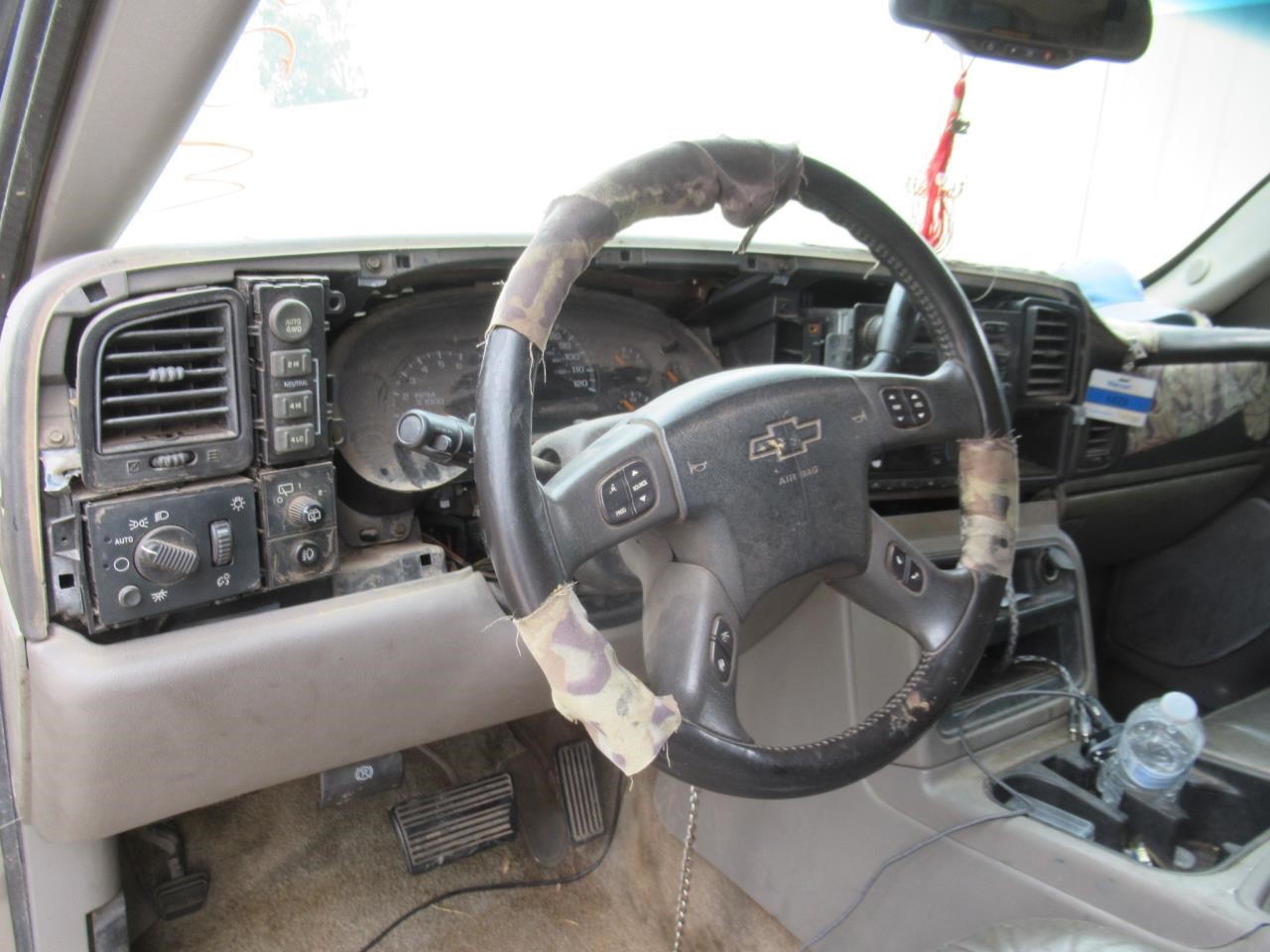 https://f005.backblazeb2.com/file/img-partshotlines-com/Inventory/OK54/Vehicle/39004_11.jpg