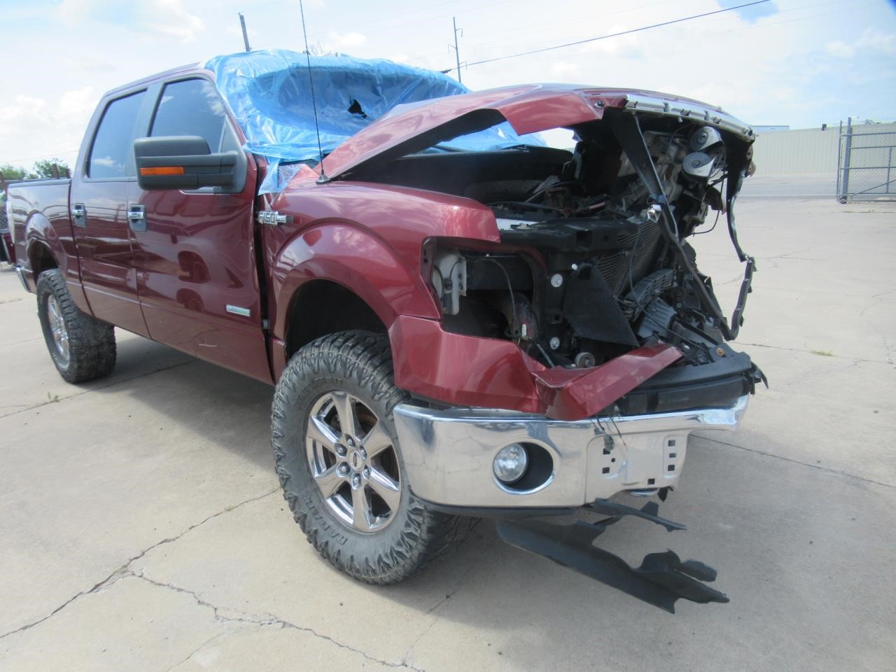 https://f005.backblazeb2.com/file/img-partshotlines-com/Inventory/OK54/Vehicle/39067_03.jpg