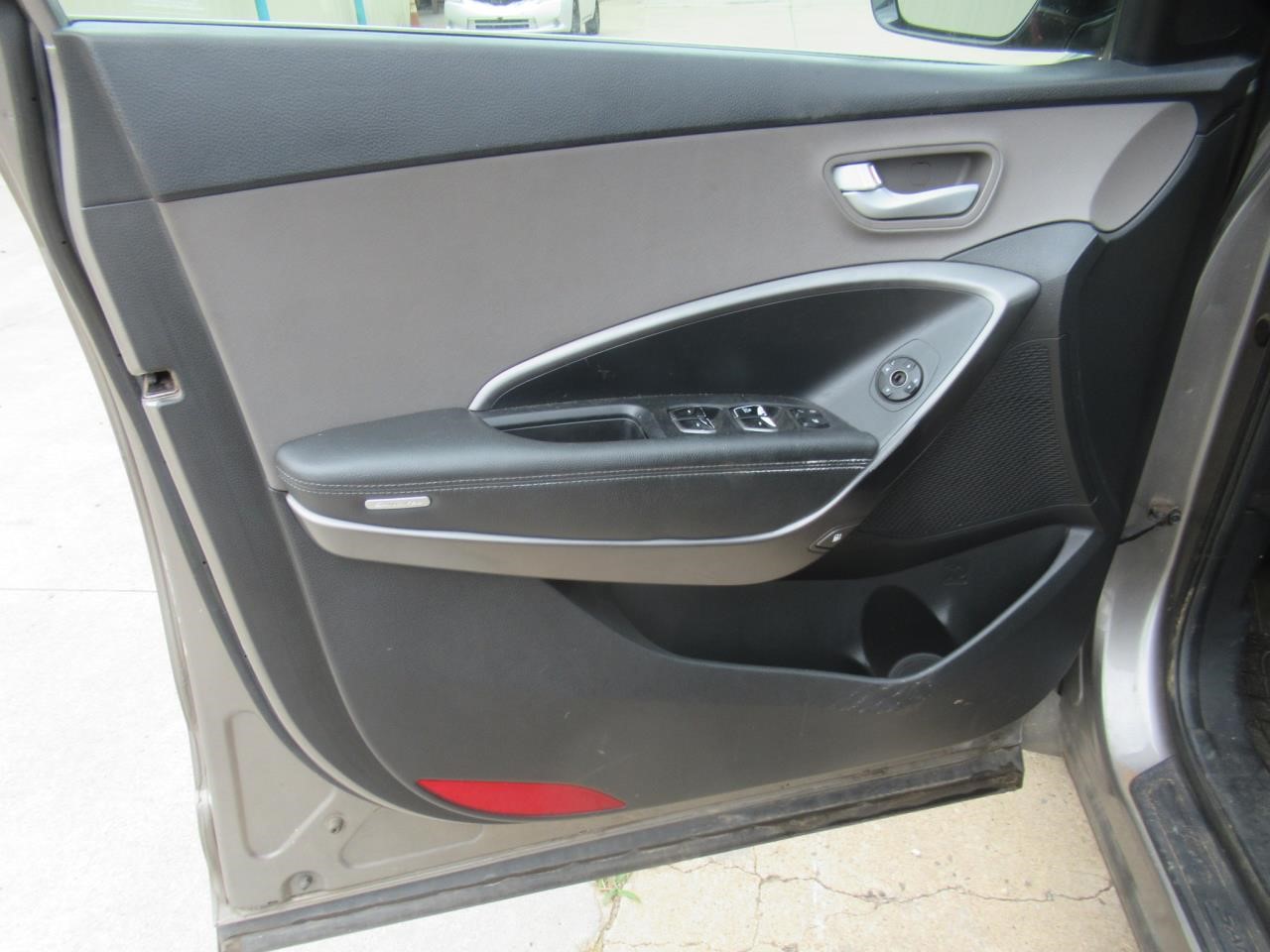 https://f005.backblazeb2.com/file/img-partshotlines-com/Inventory/OK54/Vehicle/39094_10.jpg