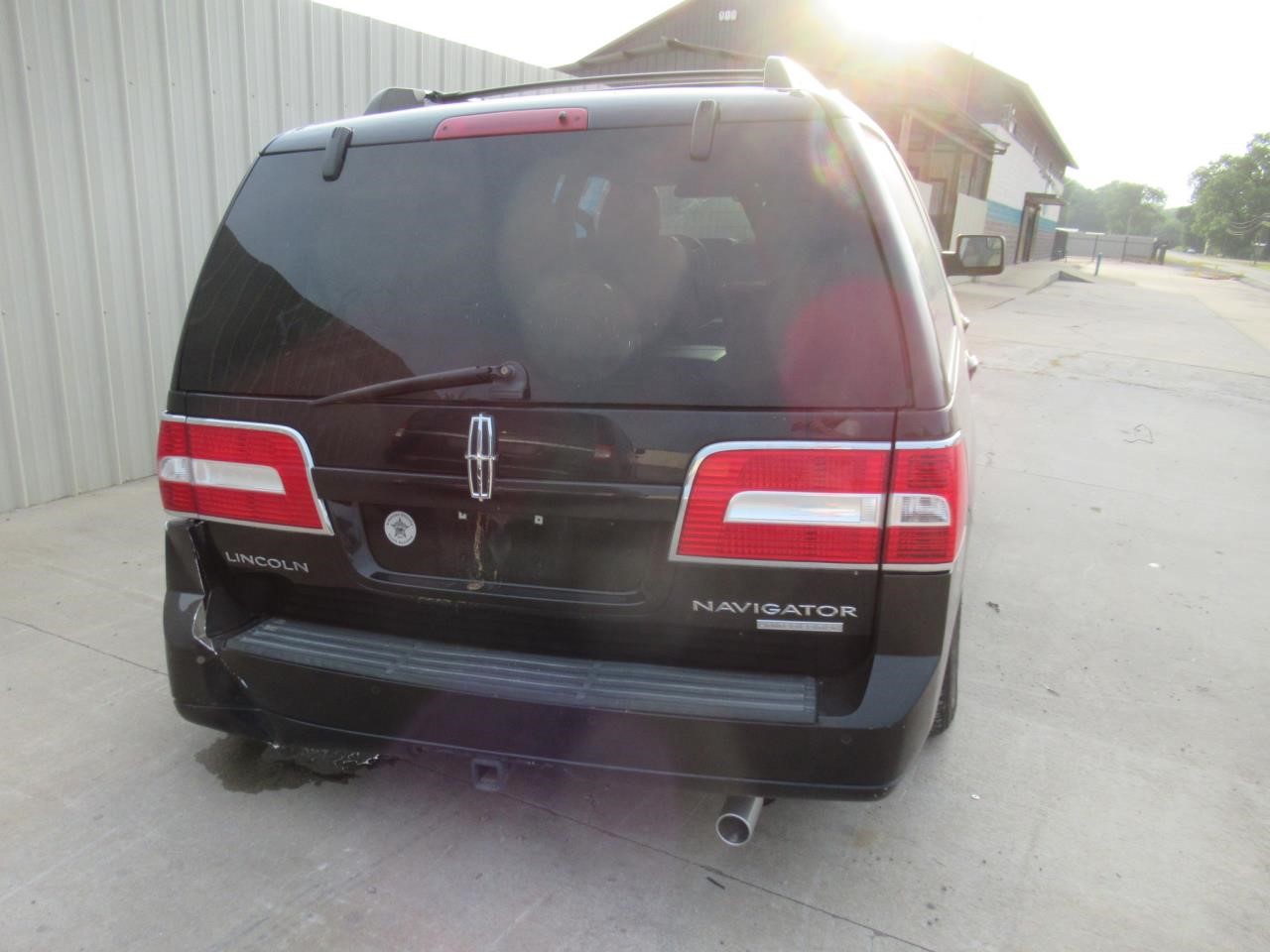 https://f005.backblazeb2.com/file/img-partshotlines-com/Inventory/OK54/Vehicle/39246_07.jpg