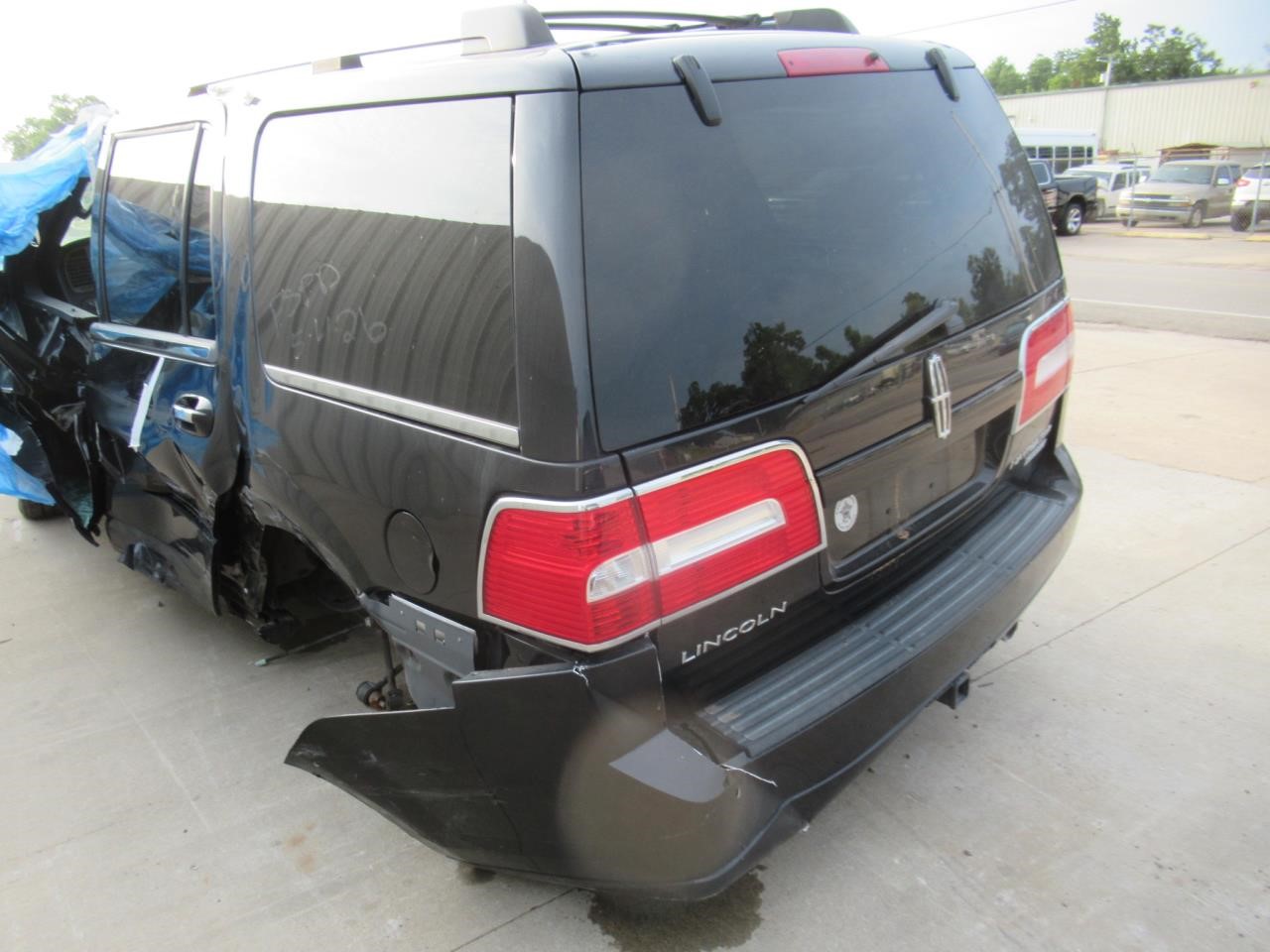 https://f005.backblazeb2.com/file/img-partshotlines-com/Inventory/OK54/Vehicle/39246_08.jpg