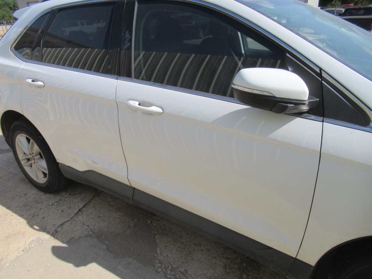 https://f005.backblazeb2.com/file/img-partshotlines-com/Inventory/OK54/Vehicle/39289_04.jpg