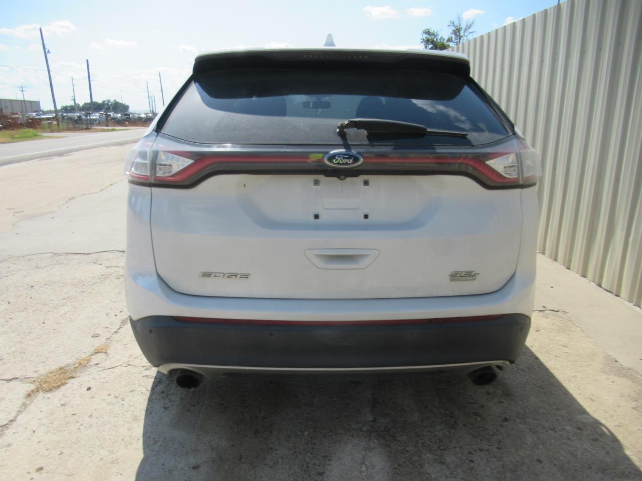 https://f005.backblazeb2.com/file/img-partshotlines-com/Inventory/OK54/Vehicle/39289_06.jpg