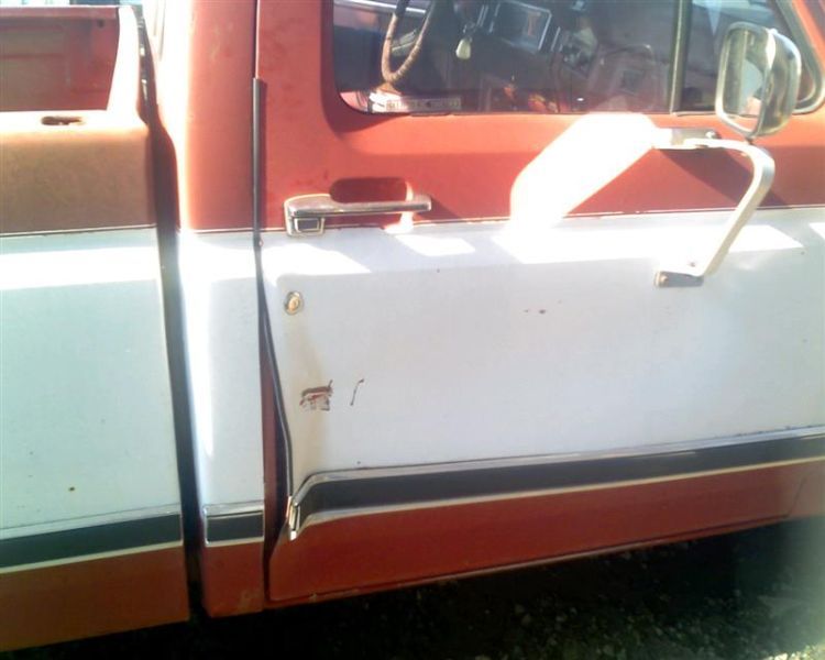 https://f005.backblazeb2.com/file/img-partshotlines-com/Inventory/OK56/Vehicle/2438_08.jpg