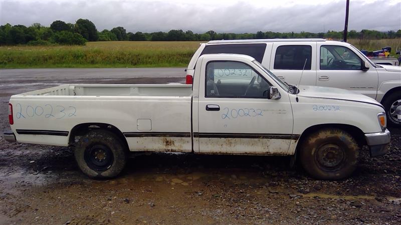 https://f005.backblazeb2.com/file/img-partshotlines-com/Inventory/OK56/Vehicle/5240_02.jpg