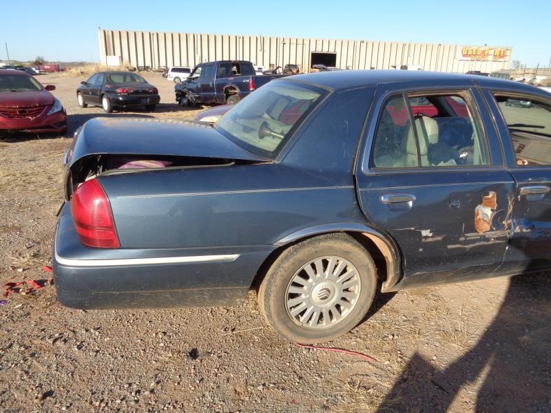 https://f005.backblazeb2.com/file/img-partshotlines-com/Inventory/OK77/Vehicle/7200_03.jpg