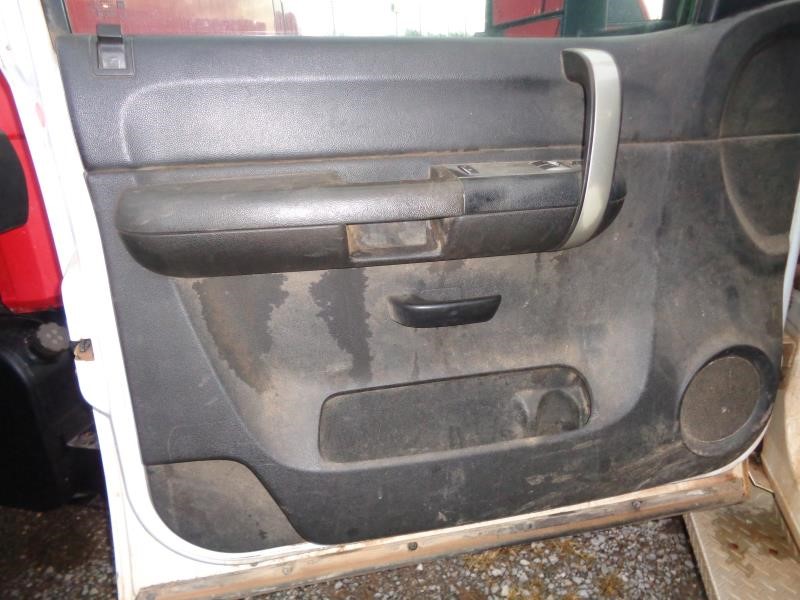 https://f005.backblazeb2.com/file/img-partshotlines-com/Inventory/OK77/Vehicle/7205_02.jpg