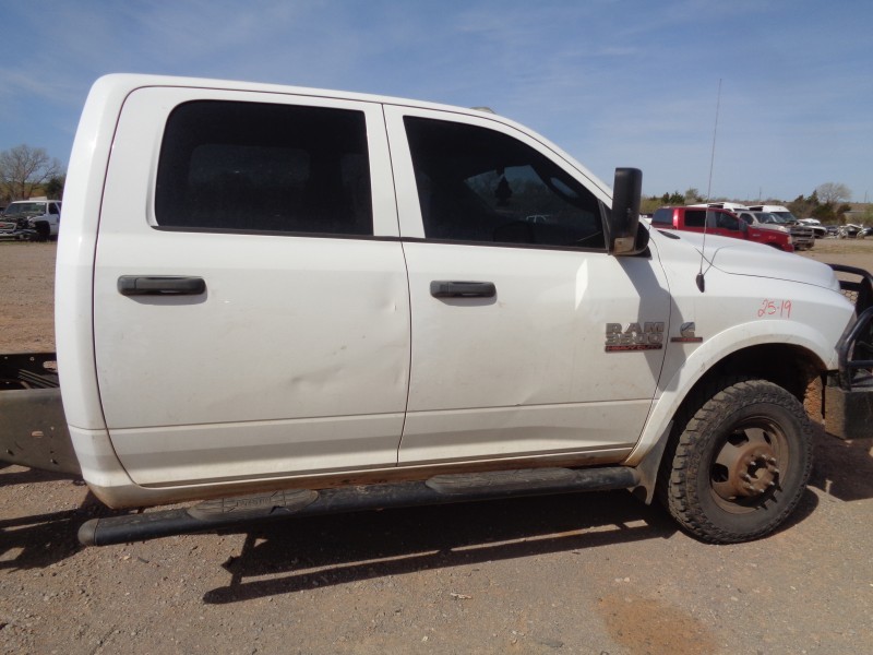 https://f005.backblazeb2.com/file/img-partshotlines-com/Inventory/OK77/Vehicle/7427_02.jpg